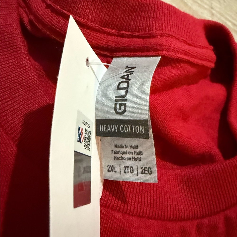 Gildan Bulldogs Highland high school men’s Red Dog T-Shirt Athletic red size 2XL - Picture 7 of 8